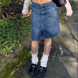 Vintage Tommy Hilfiger 90s knee length denim skirt